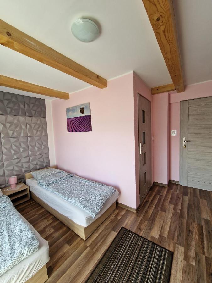 Hotel Stara Kuznia Radkow Esterno foto