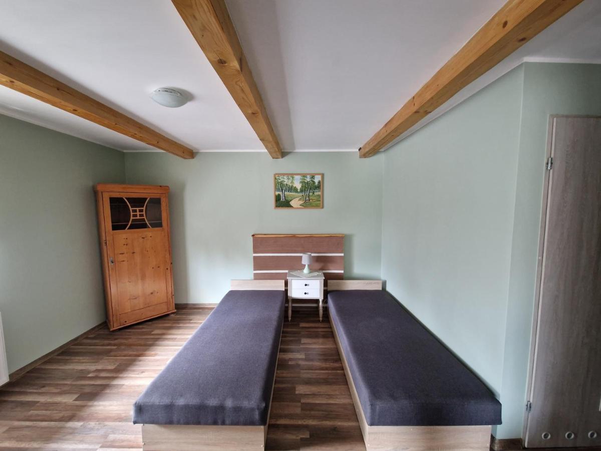 Hotel Stara Kuznia Radkow Esterno foto