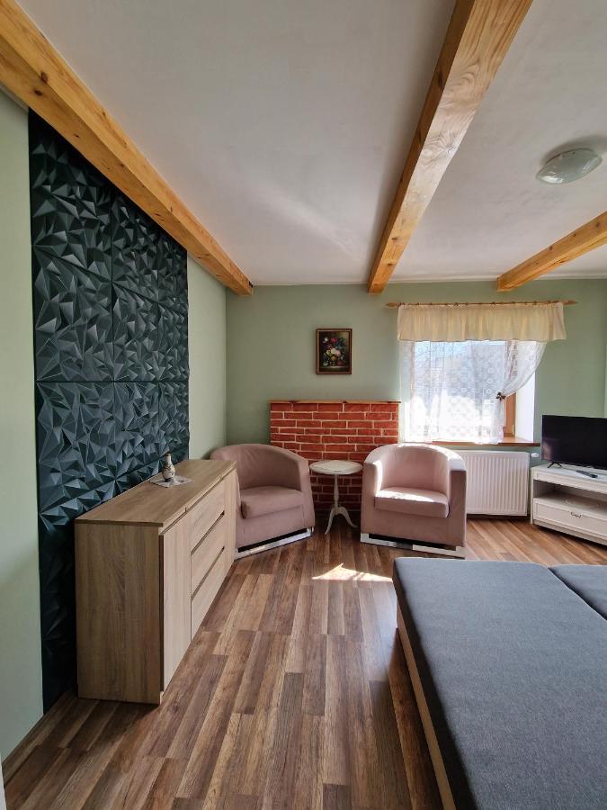 Hotel Stara Kuznia Radkow Esterno foto